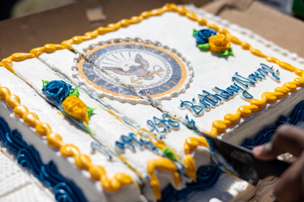 24th MEU Celebrates Navy Birthday