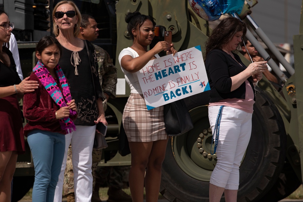 Rescue, Maintenance Airmen return from deployment