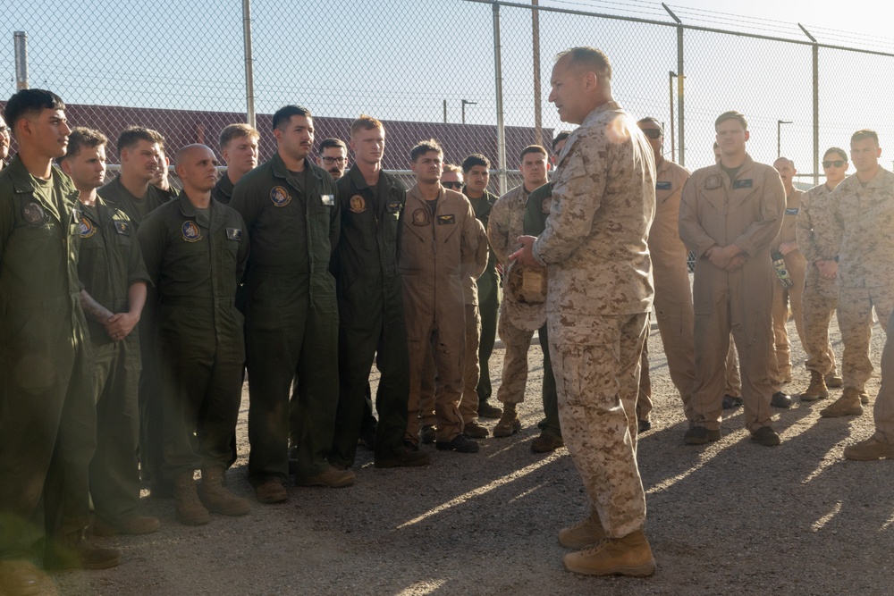 Attention on Deck: 2nd MAW commanding general and sergeant major visit HMH-461 during WTI 1-24