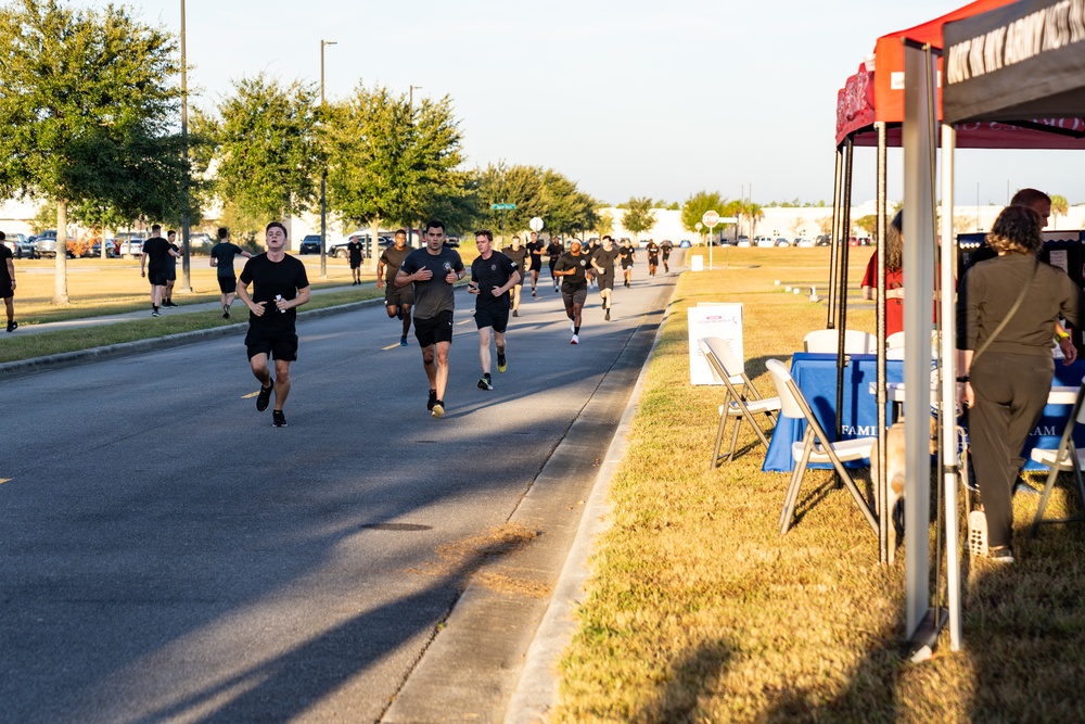 7th Special Forces Group (Airborne) holds a Suicide Prevention Run.