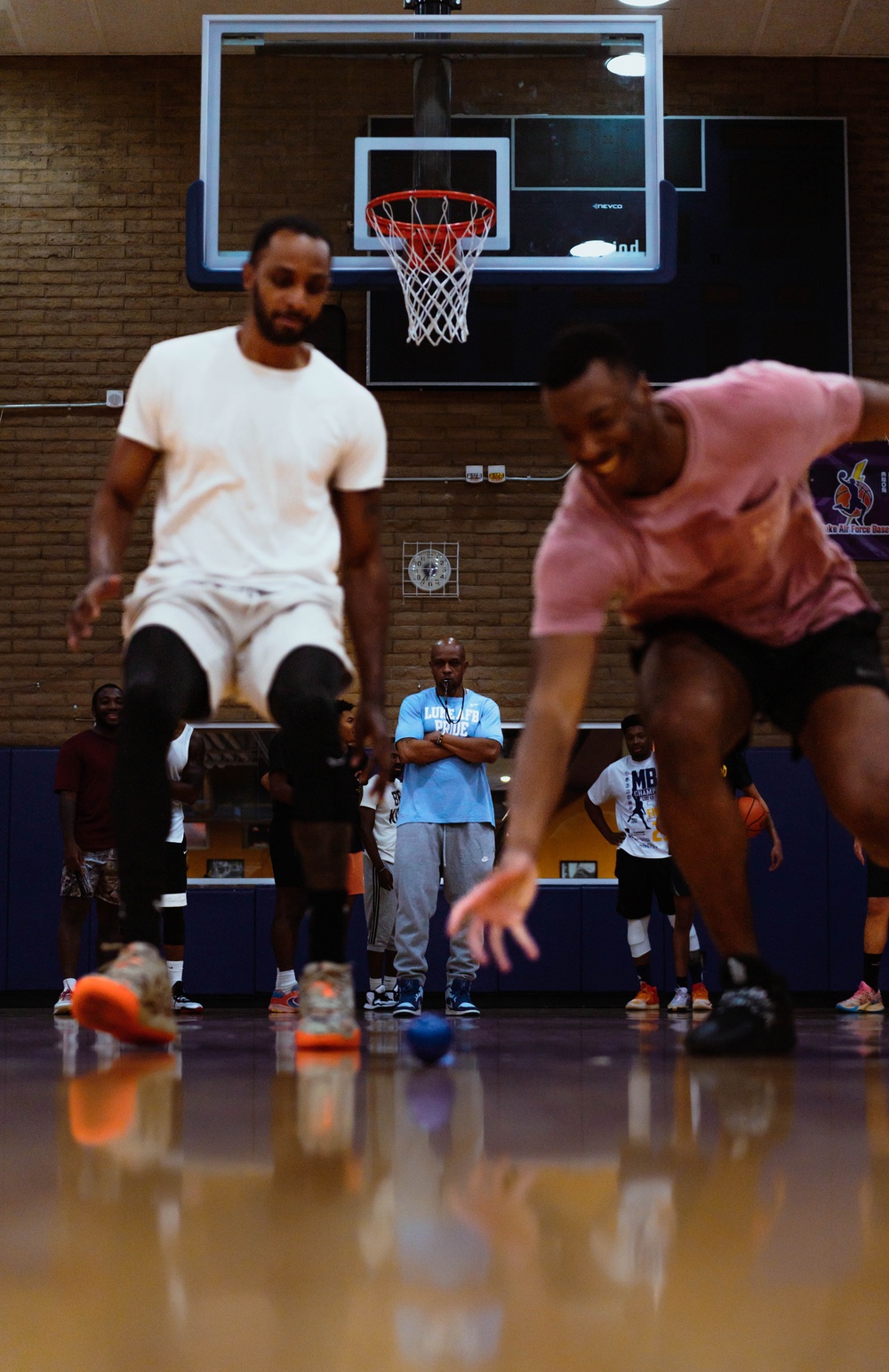 Luke Falcons host basketball tournament > Luke Air Force Base