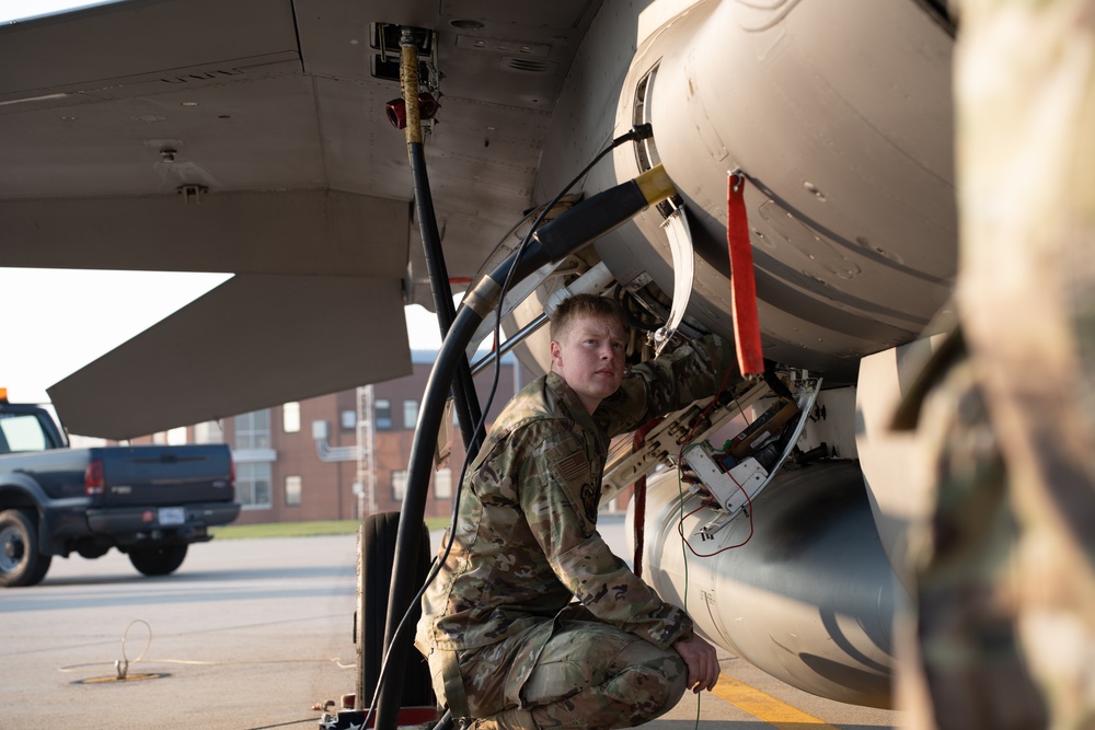 F-16 Maintenance