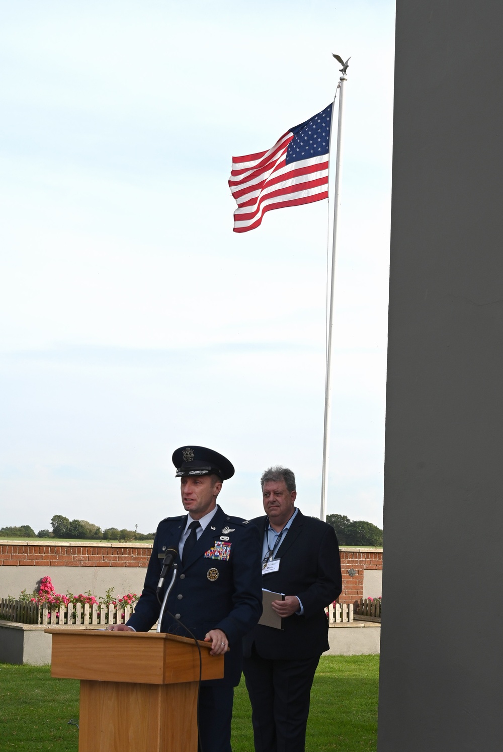 Legendary 100th BG, WWII pilot joins 100th ARW to remember 80th anniversary of ‘Black Week’