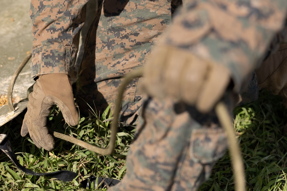 3d Battalion, 5th Marines Basic Jungle Skills Course: Casualty Evacuation Drill