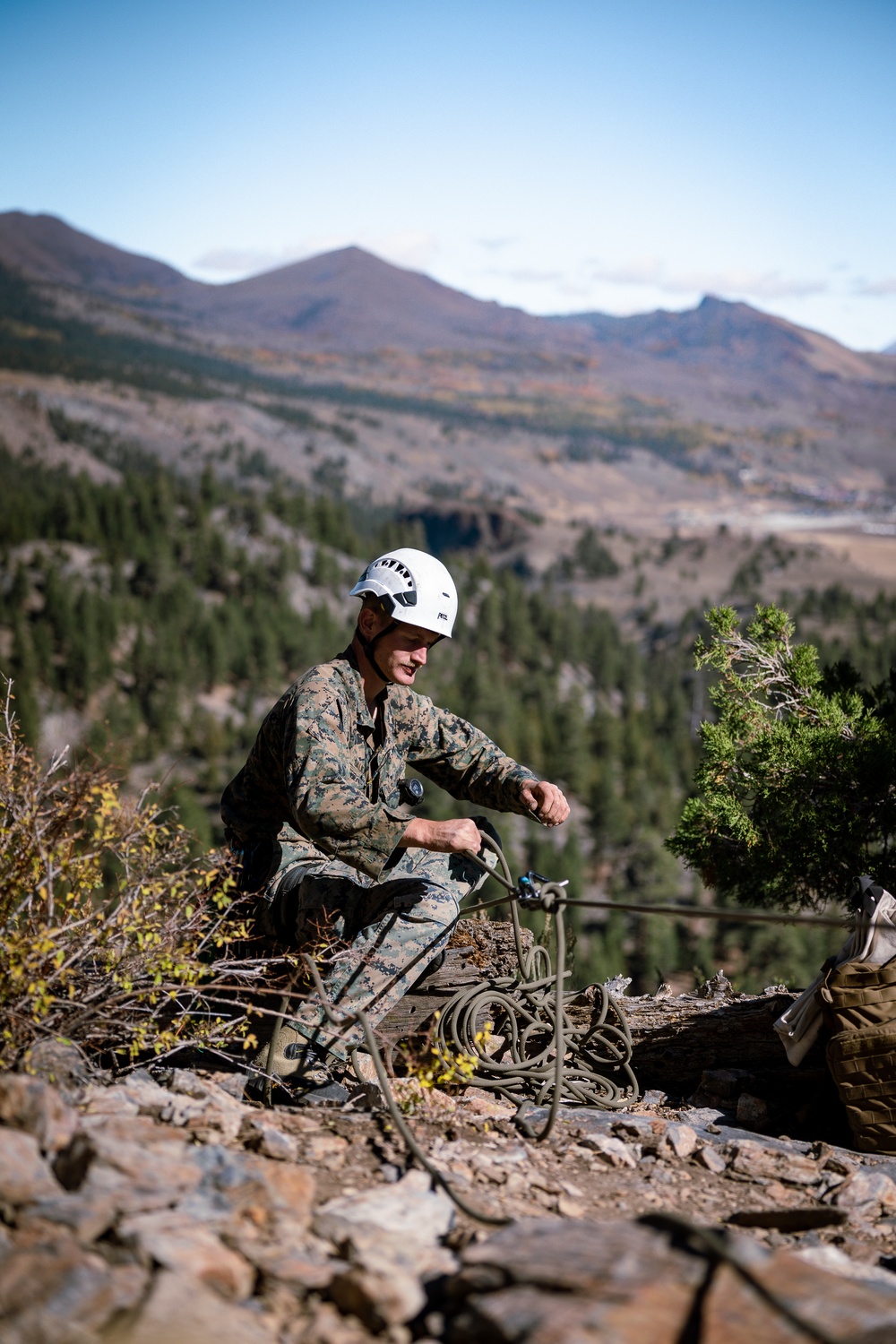 MAGTFC, MCAGCC commanding general visits Marines during a Mountain Leaders Course during MTX 1-24