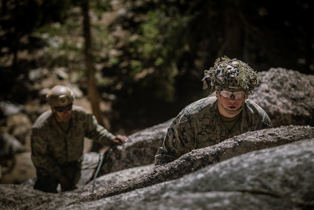 2/5 Marines and the French 27th Mountain Infantry Brigade perform simulated cliff assaults during MTX 1-24