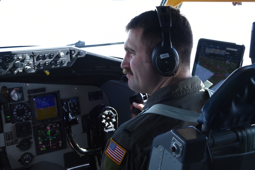 Reis flies to Kinnick Stadium