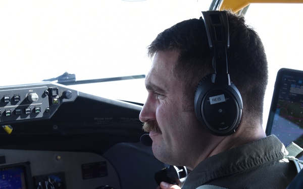 Reis flies to Kinnick Stadium