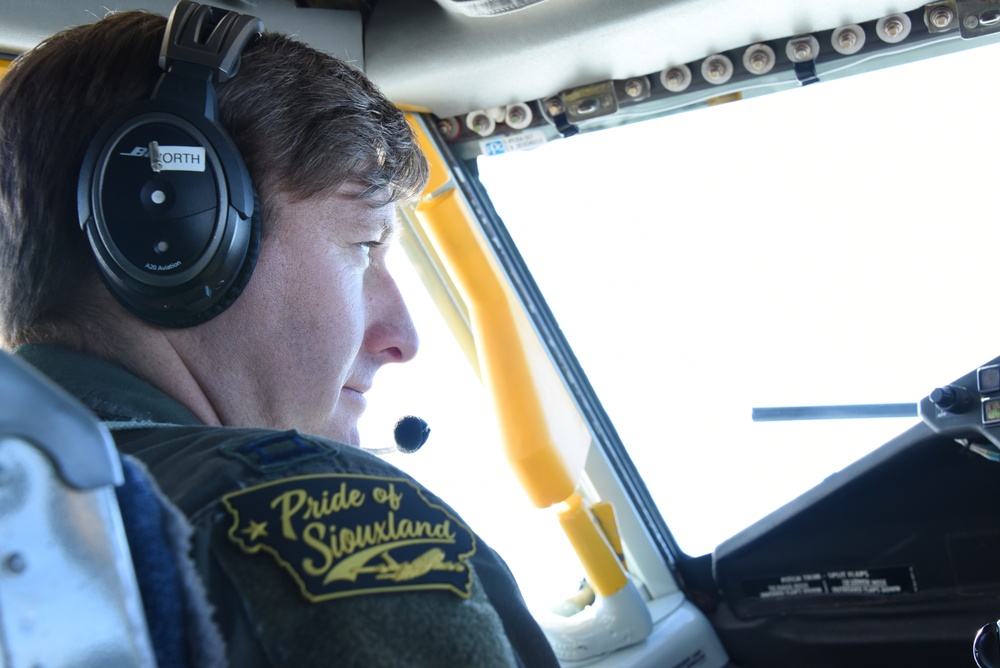 Wentworth flies back from Kinnick Stadium