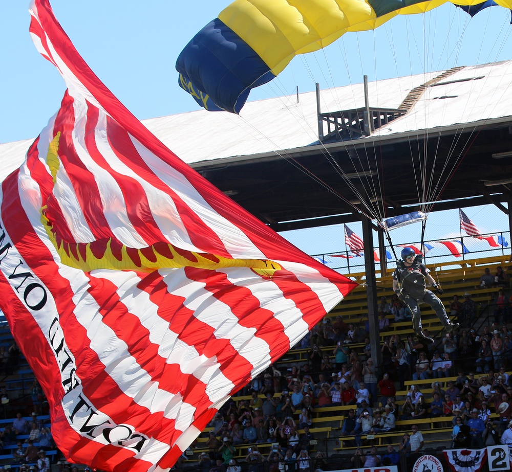 Oregon National Guard supports 2023 Pendleton Round-Up Rodeo with Navy Leap Frogs