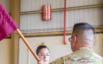 3-126th AR Incoming Commander Takes Flight