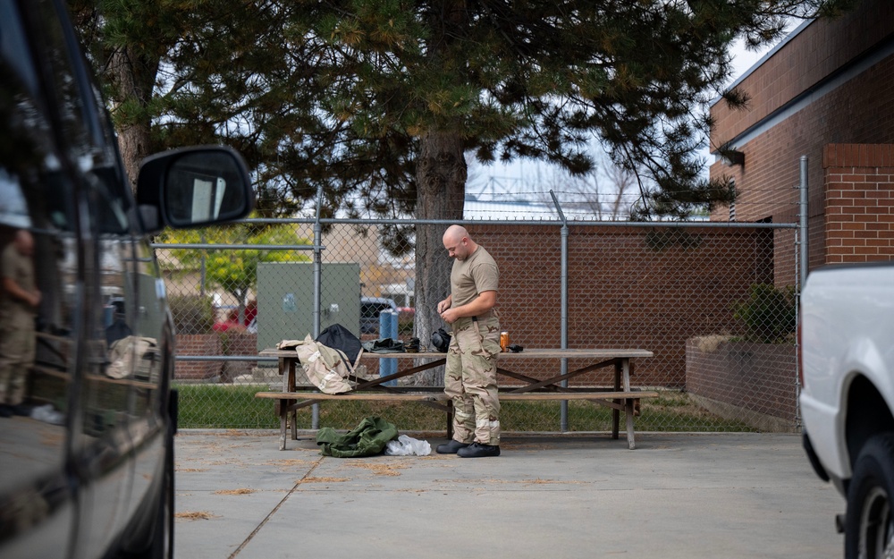 Weapons Inspect in MOPP Gear