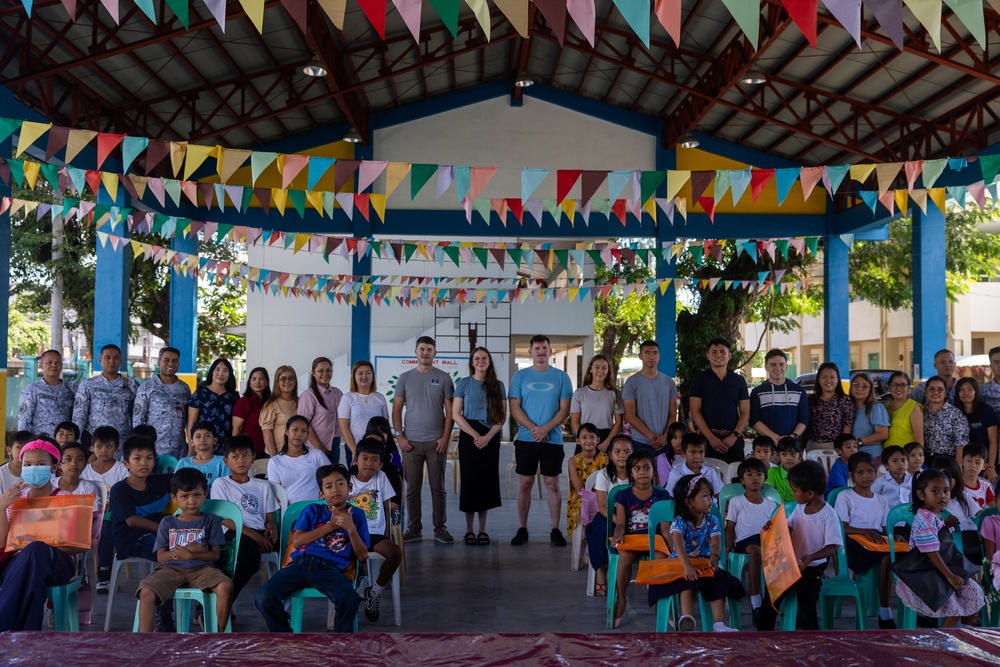 MRF-SEA Marines attend community relations event at central school