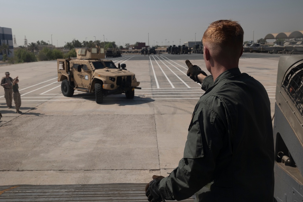 USS Bataan LCAC Operations