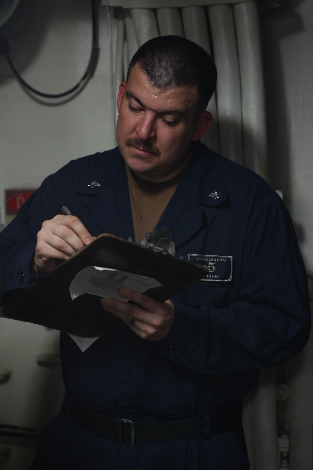 USS Bataan, 26th MEU(SOC) Perform Calibrations