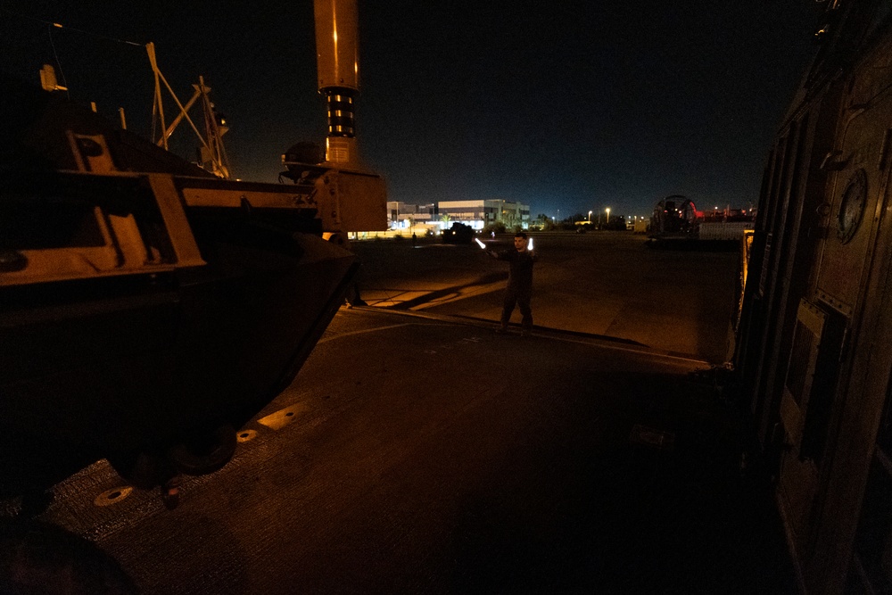 USS Bataan LCAC Operations