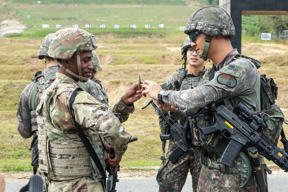 ROK-U.S. Combined Firearm Familiarization Training