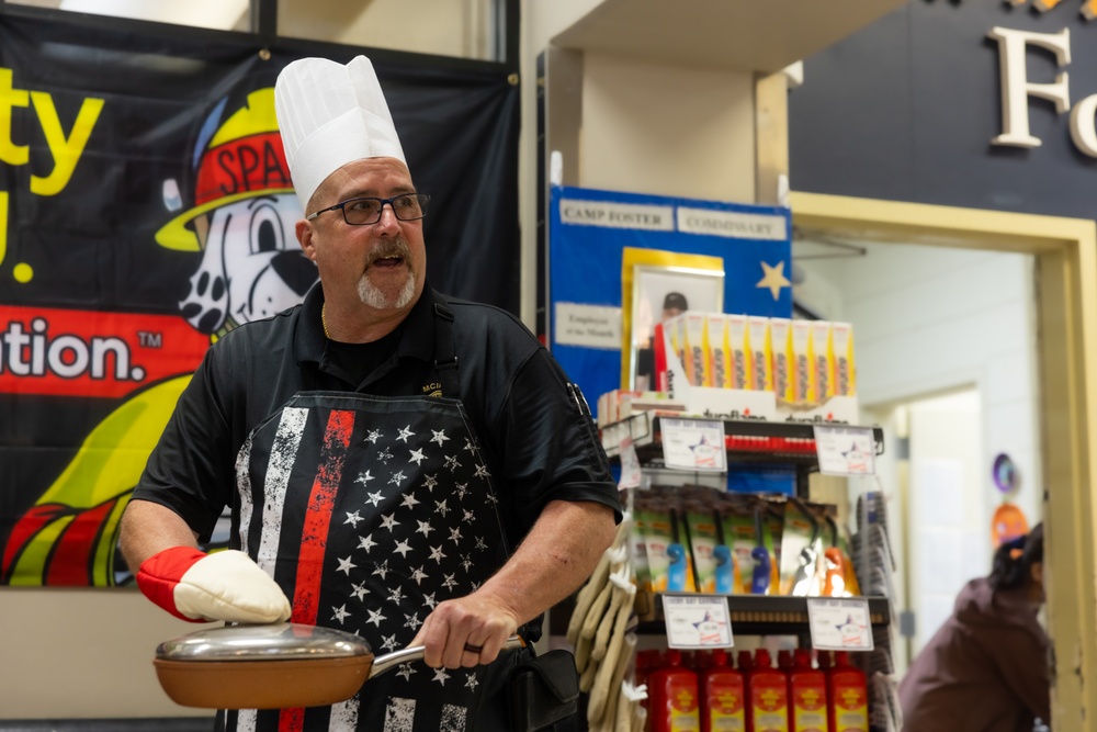 MCIPAC F&amp;ES visits Camp Foster Commissary to spread information about fire safety