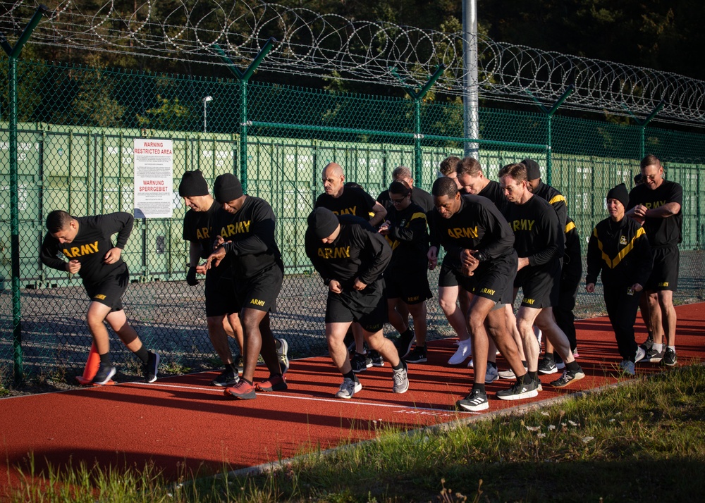 7th Mission Support Command Conducts Physical Fitness Test