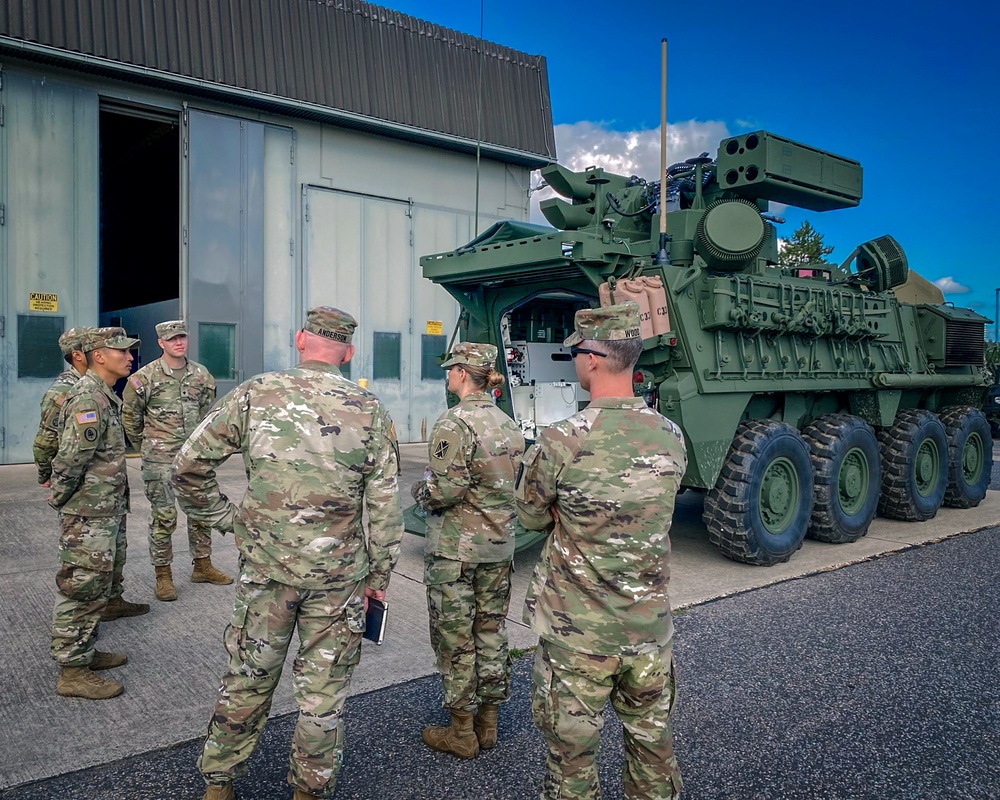 10th AAMDC leadership visits 5th Battalion, 4th Air Defense Artillery troops