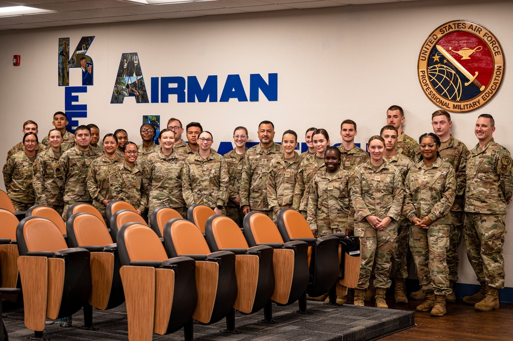 SAF Office of Diversity and Inclusion visits Airmen across Keesler