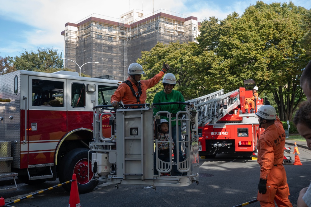 Yokota fire department hosts Fire Prevention Week events