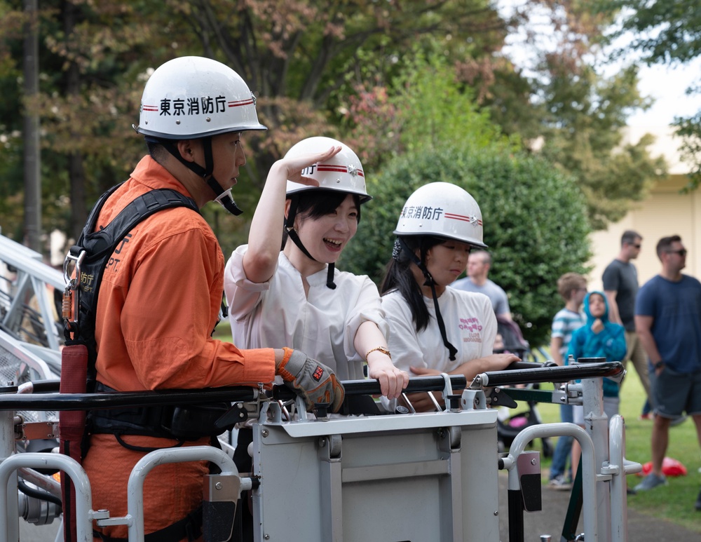 Yokota fire department hosts Fire Prevention Week events