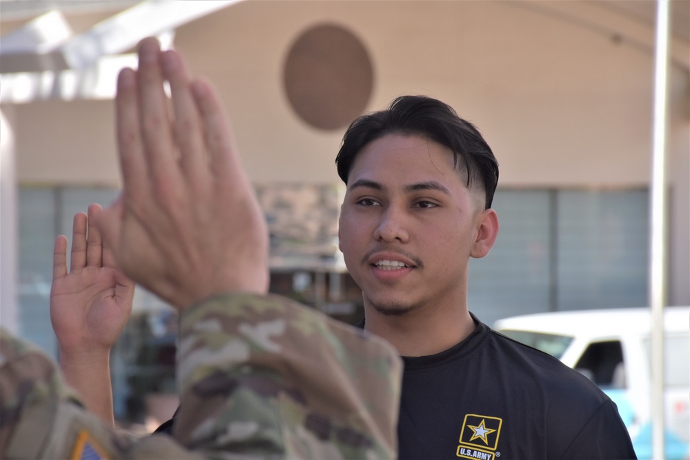 Oath of enlistment ceremony conducted in downtown Phoenix