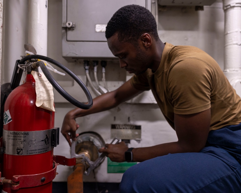 USS Bataan Magazine Sprinkler Maintenance