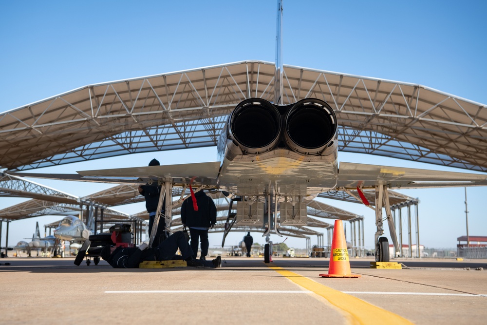 T-38 Receives Maintenance