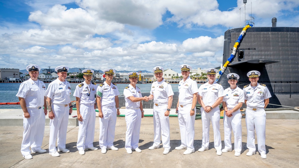JS Sekiryu (SS 508) arrives at Joint Base Pearl Harbor-Hickam