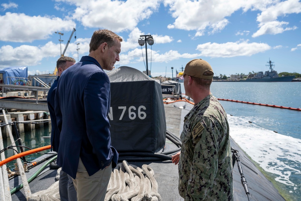 Sen. Ted Budd (R-NC) and staff a tour the USS Charlotte