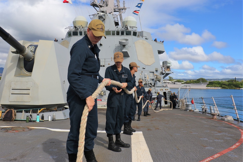 USS Chung-Hoon (DDG 93) Participates in Exercise Black Widow