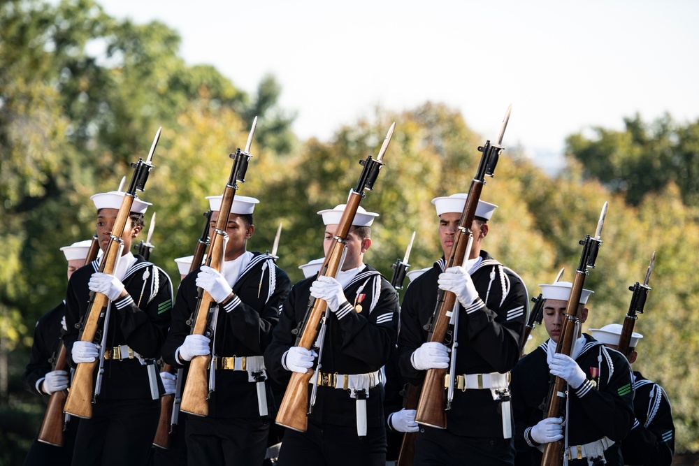 A Navy Full Honors Wreath-Laying Ceremony is Conducted at the Tomb of the Unknown Soldier in Honor of the U.S. Navy’s 248th Birthday