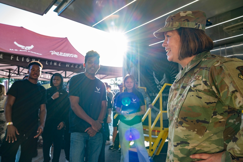 CMSAF MEETS HIGH-SPEED RECRUITERS AND TEAM SORENSEN AT FORMULA DRIFT EVENT