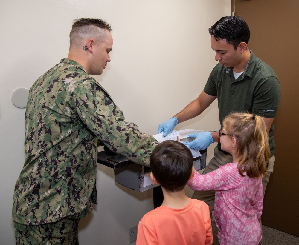 Sasebo Elementary Visits CFAS Security