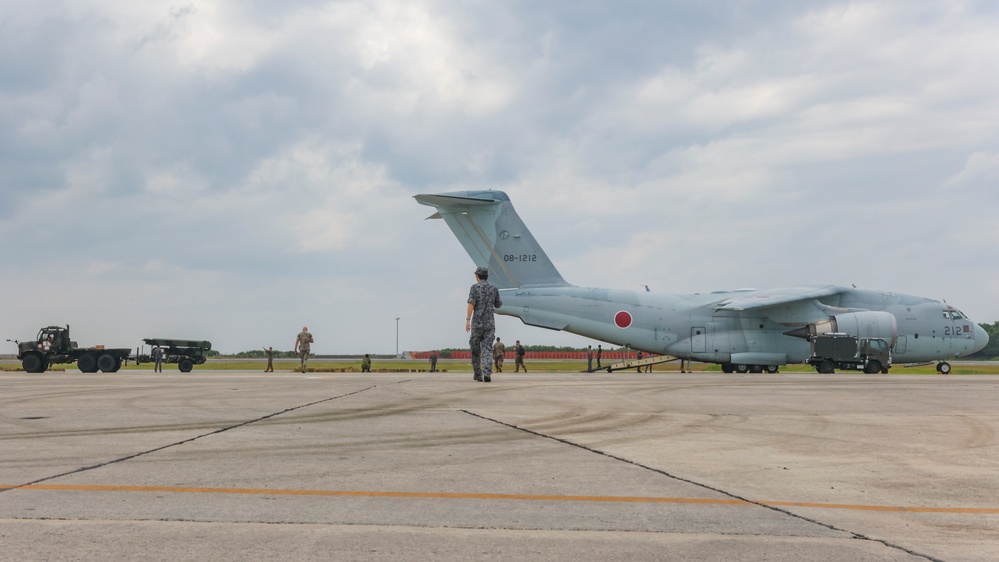 Resolute Dragon 23 | U.S. Marines and JASDF fly radar to Camp Ishigaki