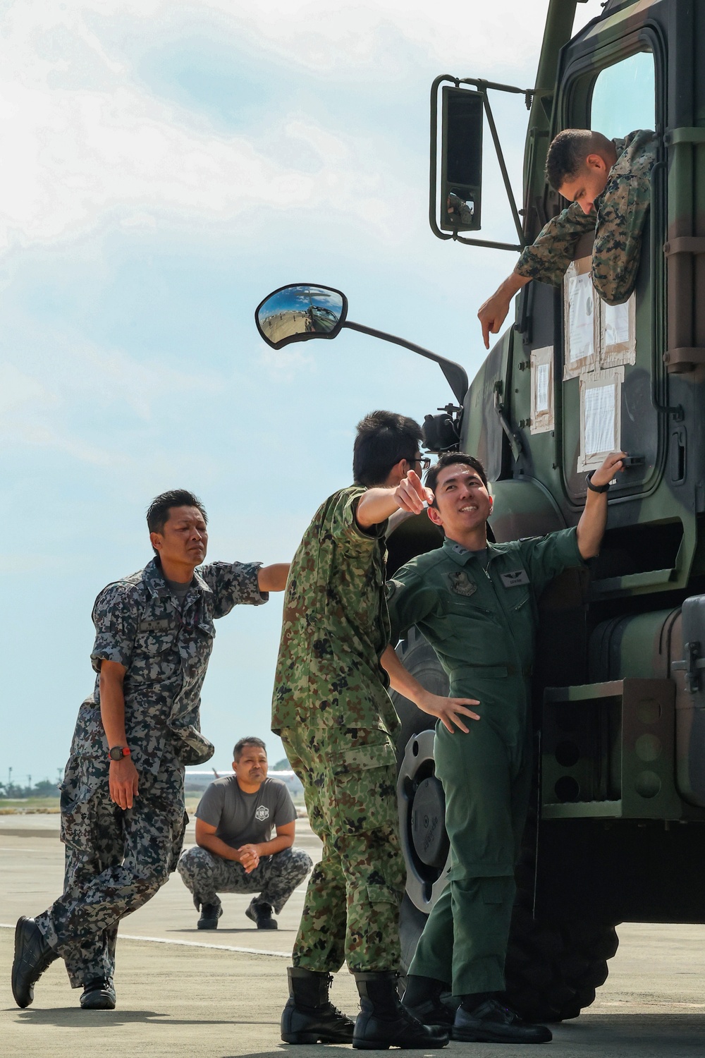 Resolute Dragon 23 | U.S. Marines and JASDF fly radar to Camp Ishigaki