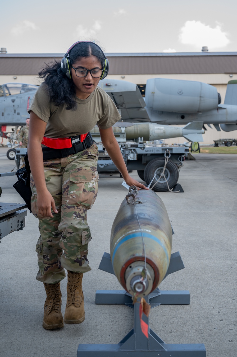 51st FW competes in bilateral Peninsula-wide munitions load competition