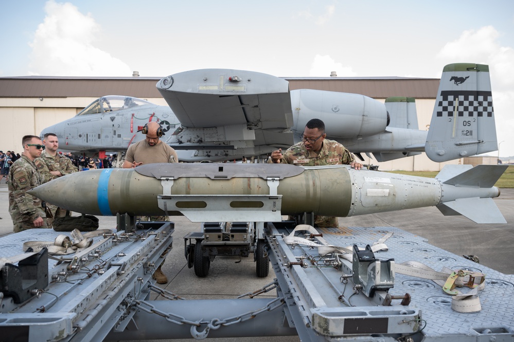 51st FW competes in bilateral Peninsula-wide munitions load competition