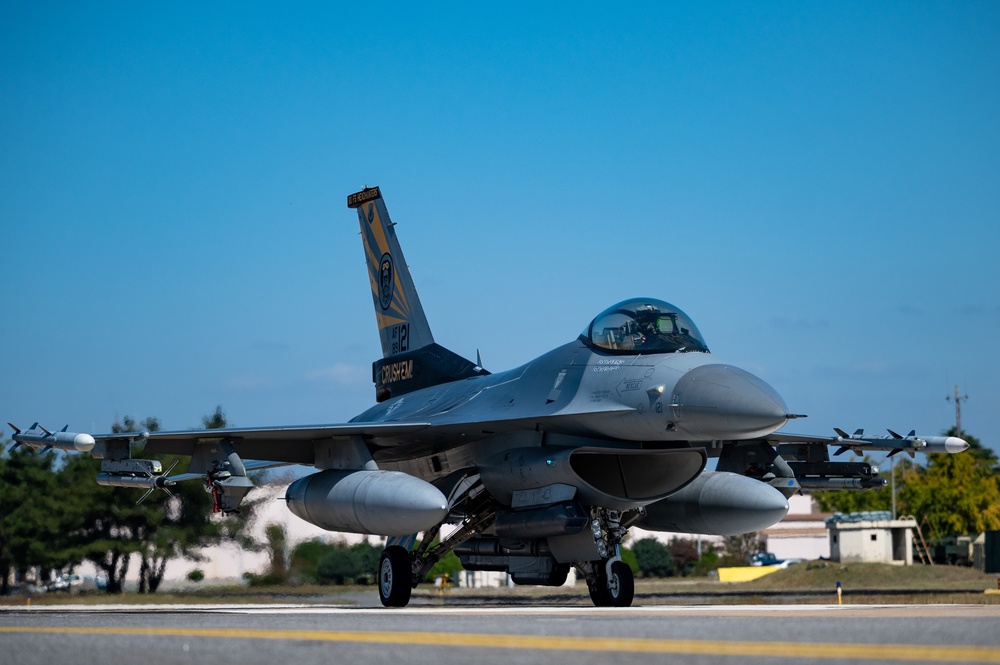 Wolf Pack F-16s hone readiness