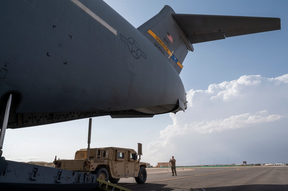 15th EAS provides airlift support