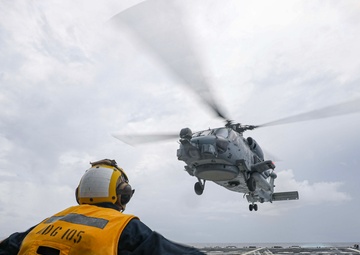 USS Dewey (DDG 105) Conducts Cross-Deck Landings with Japan Maritime Self-Defense Force