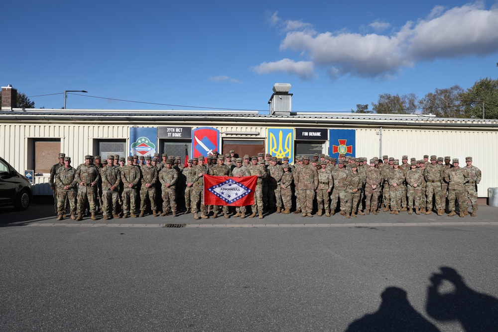 Arkansas TAG visit to JMTG-U