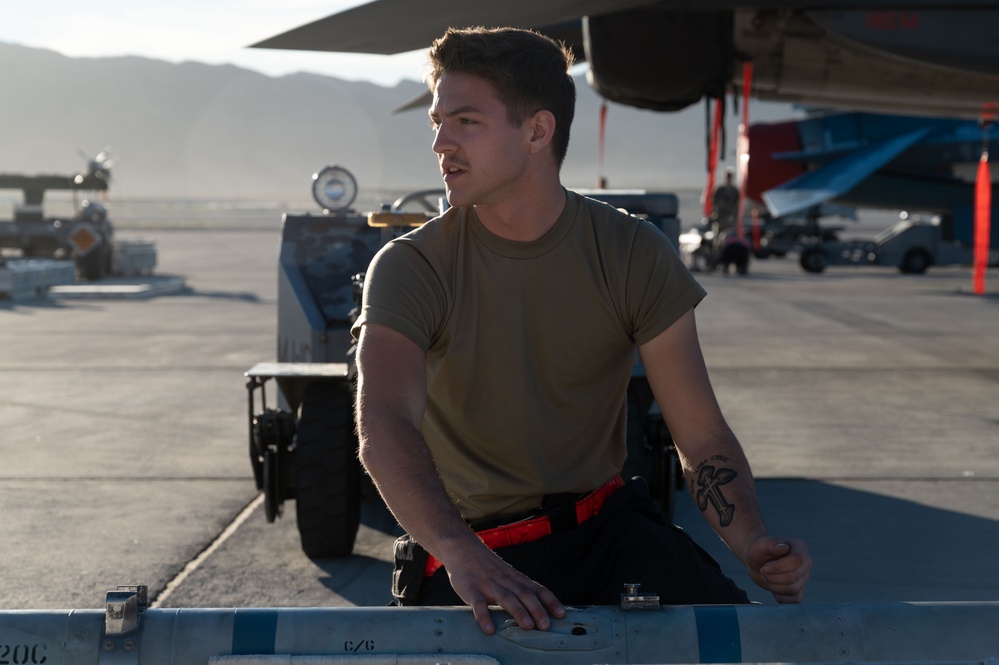 Third Qauter Load Crew Competition