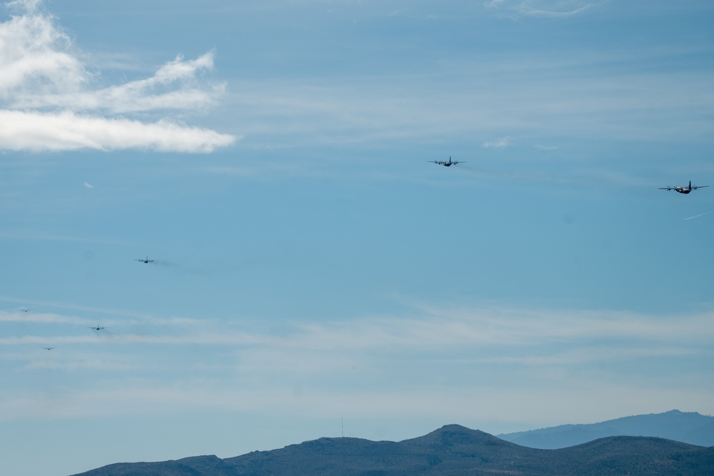 8-Ship Flight &quot;Inter-fly&quot; over Reno, Nevada