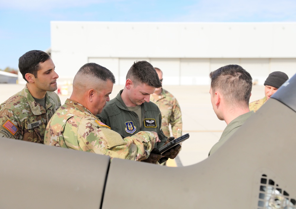 Pennsylvania Army, Air National Guard conduct joint training