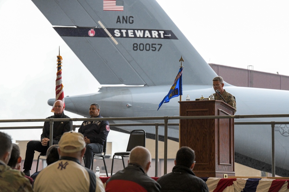 Air Guard’s 105th Airlift Wing honors New York Yankees and NYPD