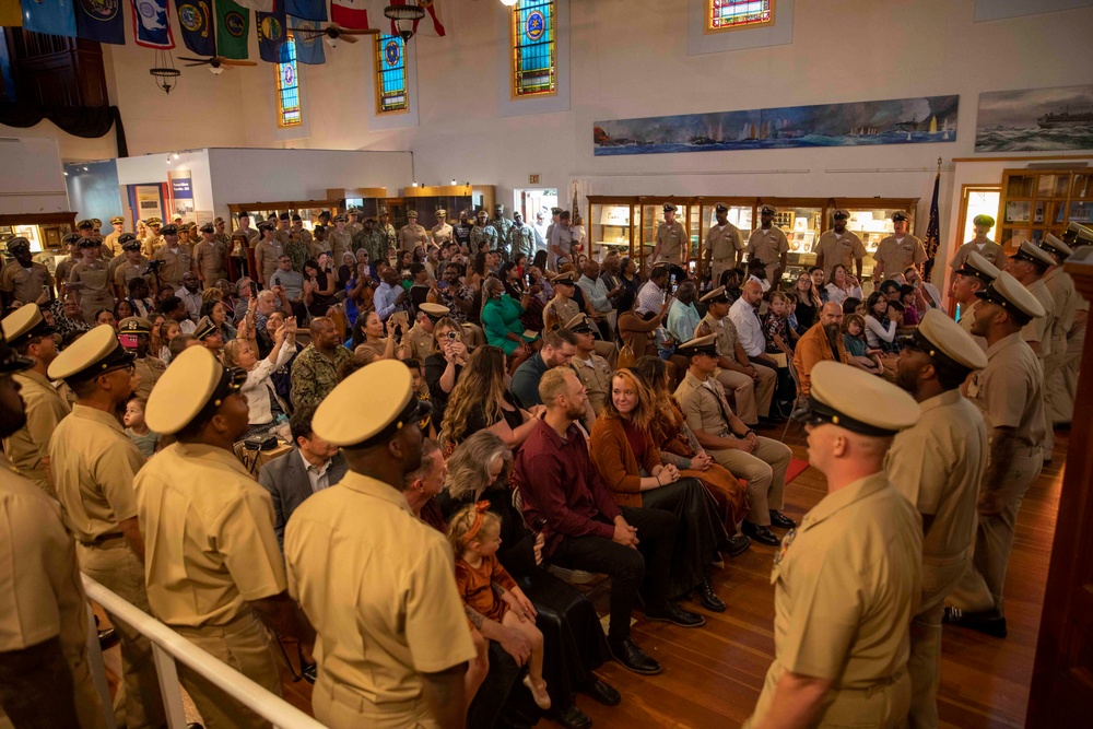 Makin Island Chief Pinning