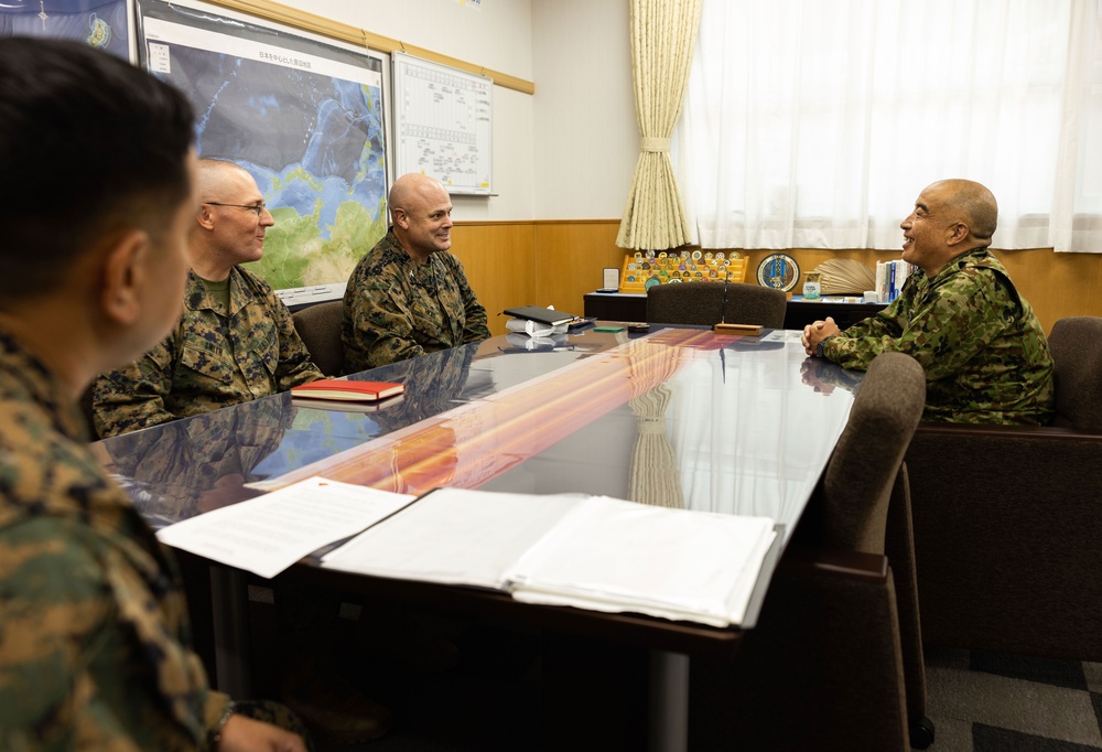 Resolute Dragon 23 FTX | MACG-18 Leaders meet with JGSDF Camp Ishigaki Commander